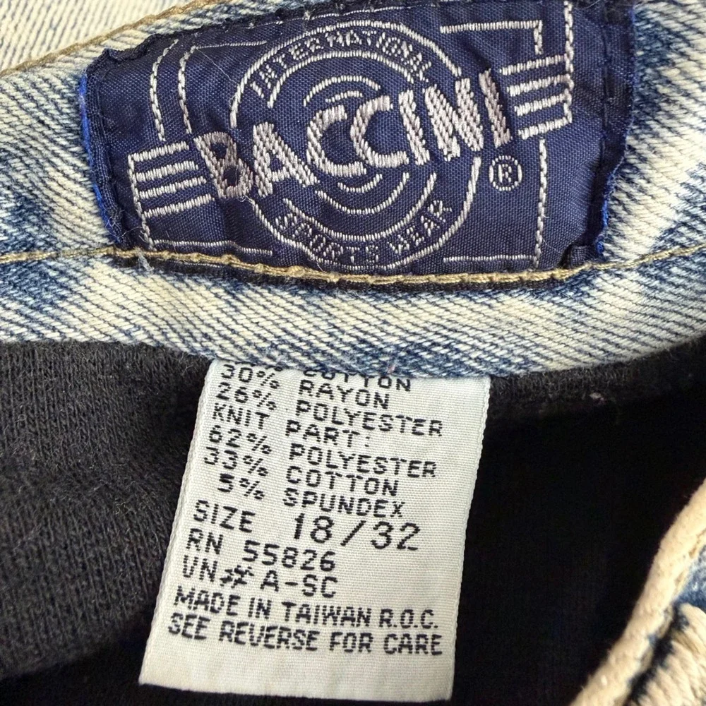 VTG Baccini Intl Sportswear 18/32 Lined Acid Wash Shorts Distressed 80s 90s 34